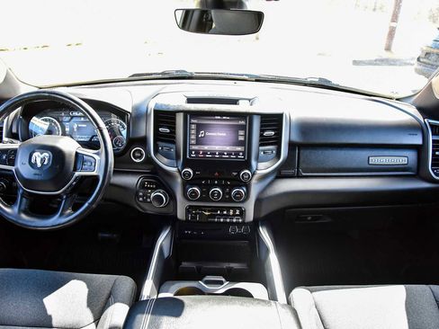 Certified 2019 RAM 1500 Big Horn image 18