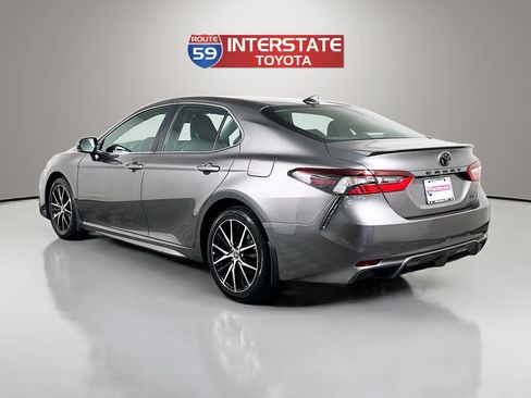 Certified 2023 Toyota Camry SE FWD image 5