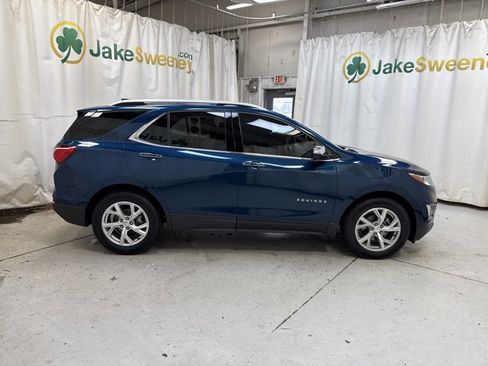 Used 2020 Chevrolet Equinox Premier image 11