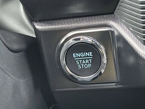 New 2025 Ford F150 Platinum w/ Equipment Group 702A High image 28