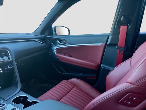 Used 2024 Genesis G70 3.3T Advanced image 25