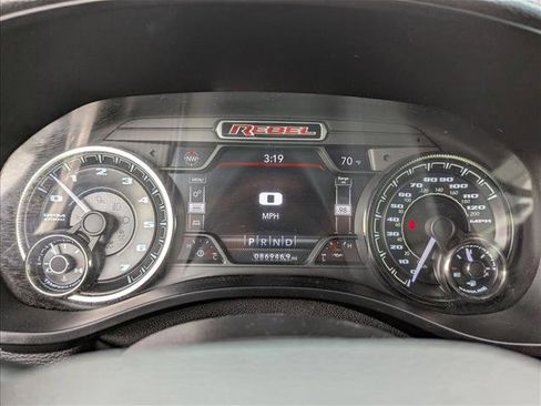 Used 2020 RAM 1500 Rebel image 11