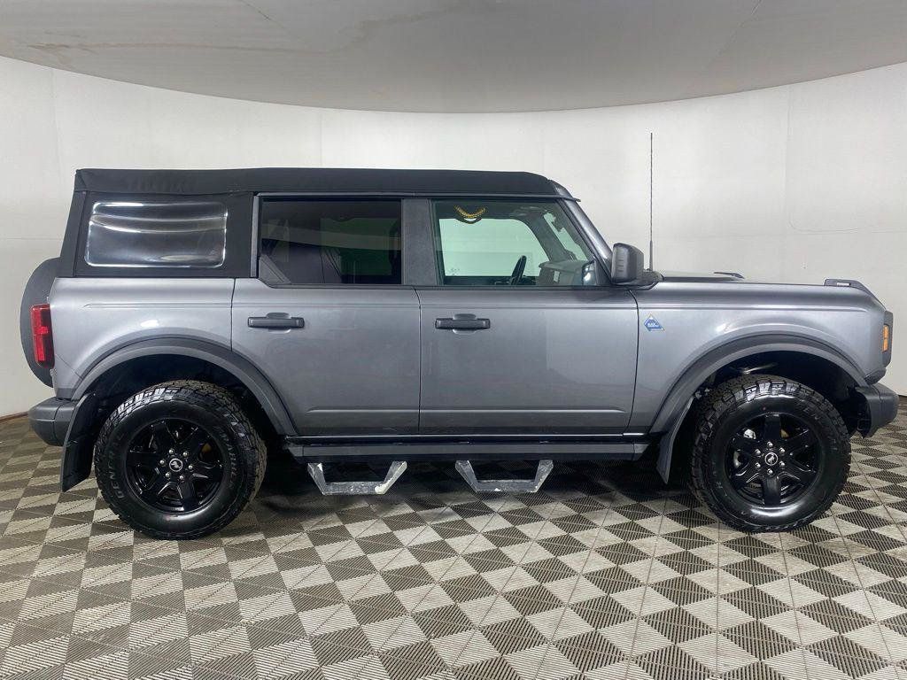 Used 2024 Ford Bronco Black Diamond AWD/4WD image 5