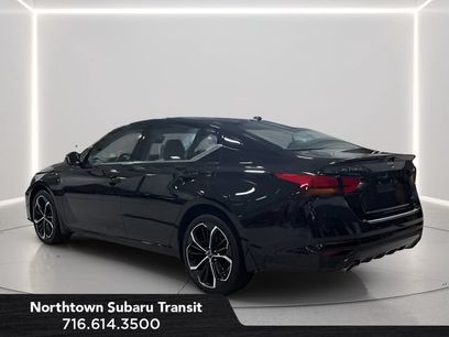 Used 2023 Nissan Altima 2.5 SR w/ SR Premium Package