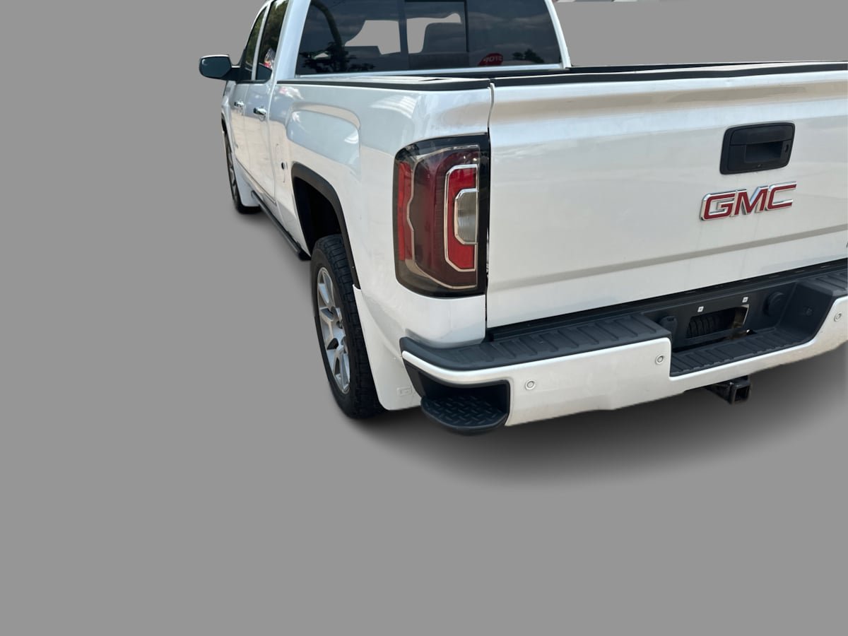 Used 2016 GMC Sierra 1500 Denali w/ Enhanced Driver Alert Package AWD/4WD image 33