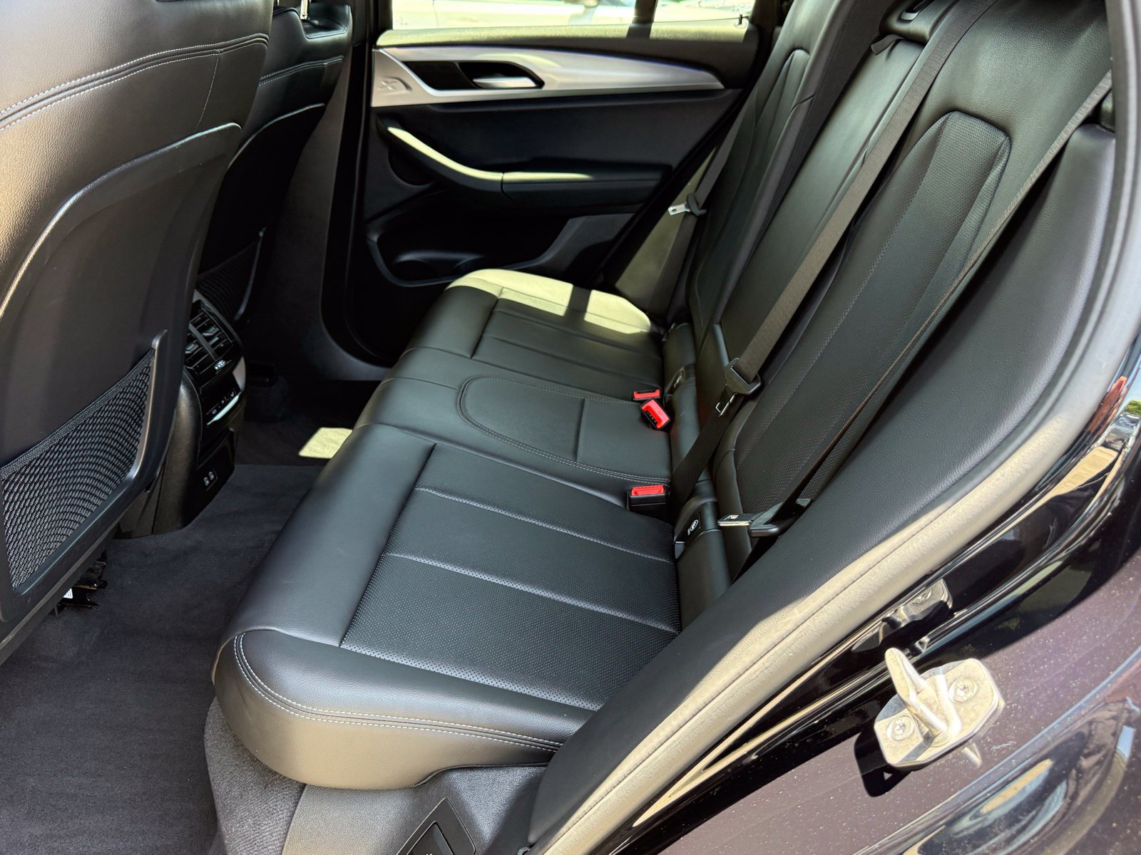 Used 2023 BMW X3 sDrive30i w/ M Sport Package RWD image 40