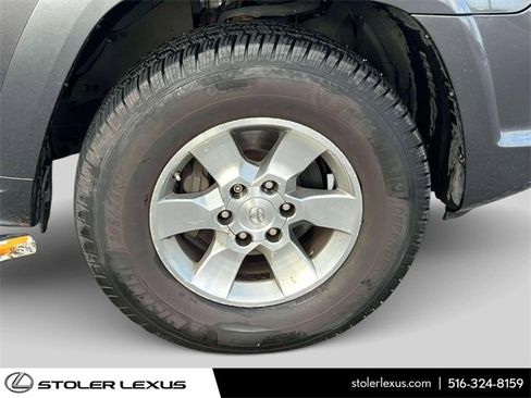 Used 2012 Toyota 4Runner SR5 image 10