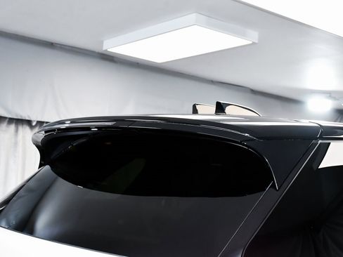 Used 2024 Land Rover Range Rover Sport SE image 88