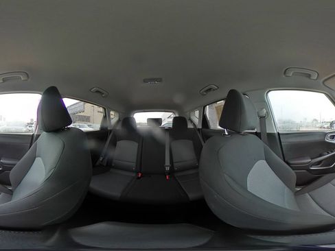 Used 2025 Kia Soul LX w/ LX Technology Package FWD image 39