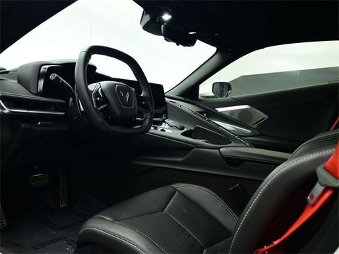 Used 2022 Chevrolet Corvette Stingray Preferred Cpe w/ Battery Protection Package image 5