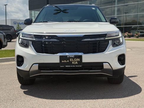 Used 2025 Kia Seltos S AWD/4WD image 2
