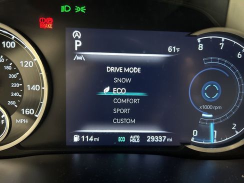 Used 2022 Genesis GV70 2.5T image 20