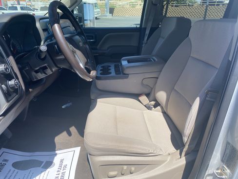 Used 2016 Chevrolet Silverado 3500 LT w/ LT Convenience Package image 5