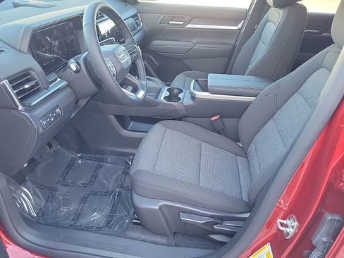 New 2026 GMC Terrain Elevation w/ Technology Package II AWD/4WD image 9