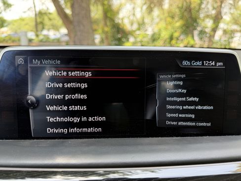 Used 2016 BMW 740i RWD image 25