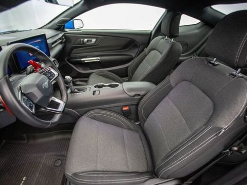 Used 2025 Ford Mustang GT image 18