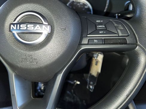 Certified 2025 Nissan Versa S w/ Trunk Package image 24