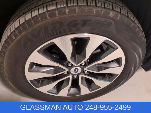 Certified 2024 Subaru Outback Limited AWD/4WD image 2