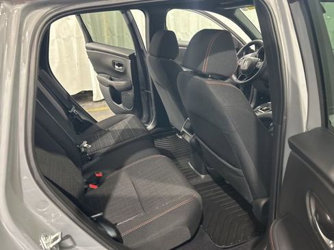 Used 2025 Honda HR-V Sport image 10