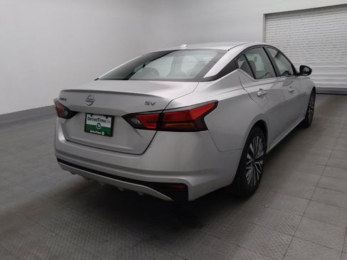 Used 2023 Nissan Altima 2.5 SV image 9