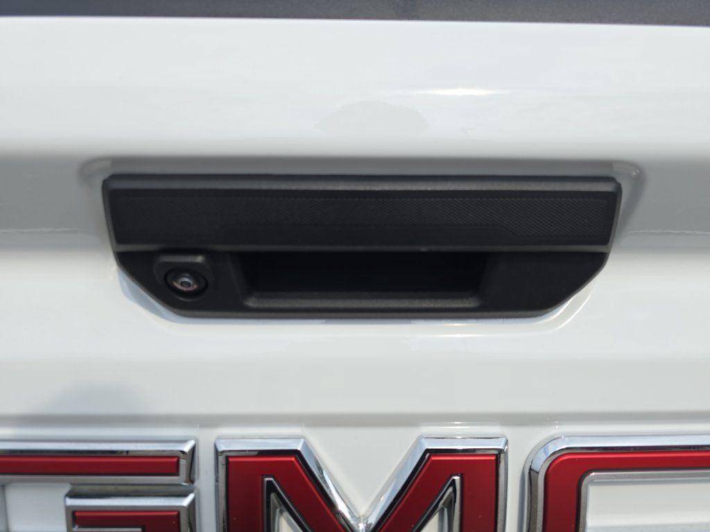 Certified 2024 GMC Canyon Elevation w/ Trailering Package AWD/4WD image 13