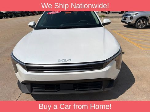 Used 2025 Kia K4 FWD image 3