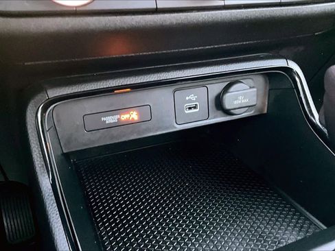 Used 2023 Honda CR-V LX image 31