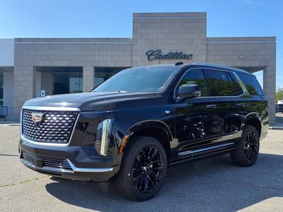 New 2026 Cadillac Escalade Luxury w/ LPO, Floor Liner Package