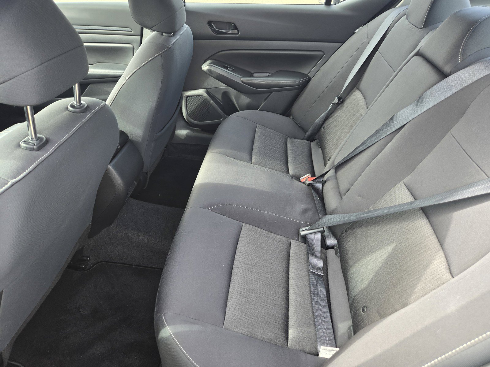 Certified 2025 Nissan Altima 2.5 SV FWD image 9