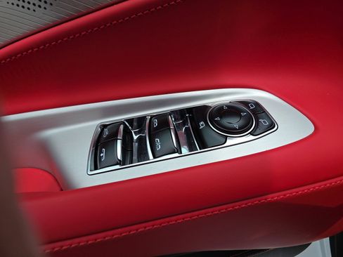 Used 2023 Chevrolet Corvette Stingray Premium Conv w/ Battery Protection Package RWD image 22