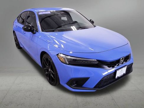 Used 2022 Honda Civic Sport image 9