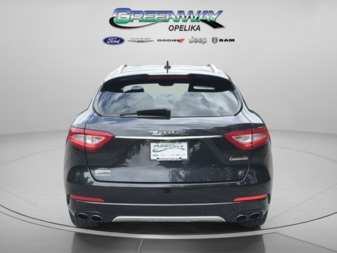 Used 2017 Maserati Levante S AWD/4WD image 6