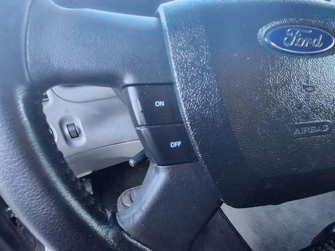 Used 2011 Ford Ranger XLT image 13