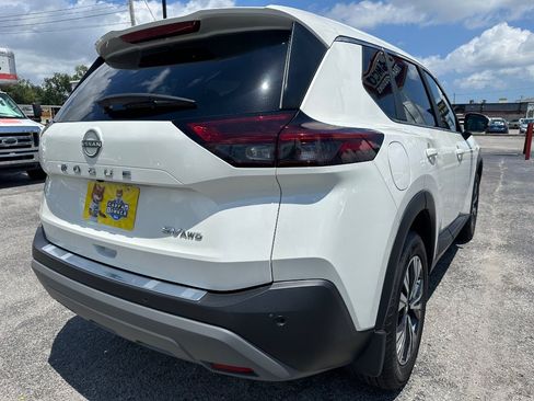 Used 2023 Nissan Rogue SV AWD/4WD image 3