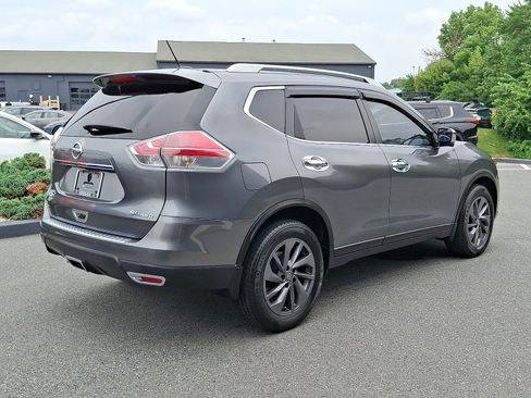 Used 2016 Nissan Rogue SL w/ SL Premium Package AWD/4WD image 7
