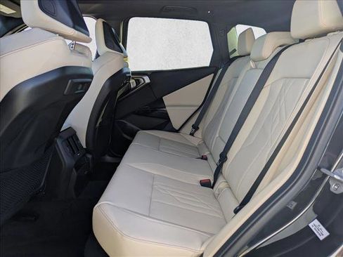 Used 2026 BMW X3 xDrive30 w/ Premium Package AWD/4WD image 16