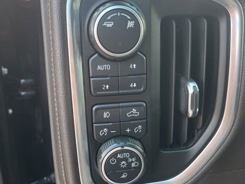 Used 2019 Chevrolet Silverado 1500 LTZ w/ LTZ Texas Edition image 13