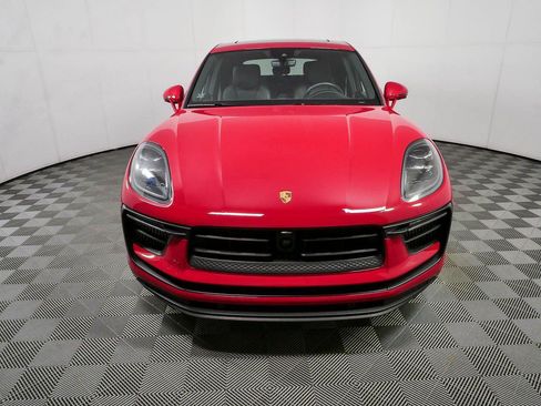 Certified 2022 Porsche Macan S AWD/4WD image 34