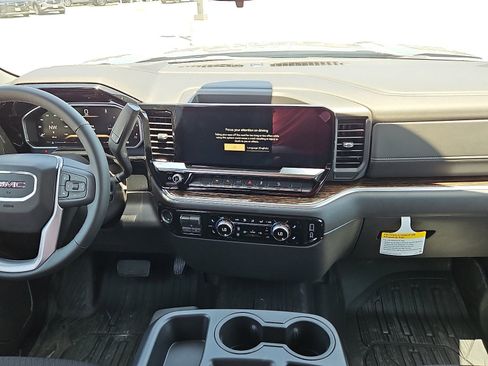New 2026 GMC Sierra 1500 Elevation AWD/4WD image 10