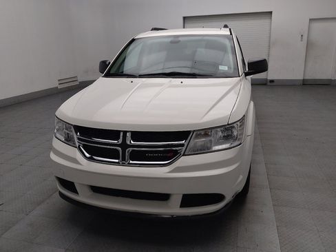 Used 2019 Dodge Journey SE image 15