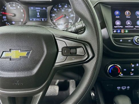 Used 2022 Chevrolet TrailBlazer LT image 8