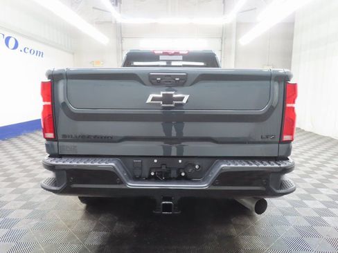 Used 2025 Chevrolet Silverado 2500 LTZ w/ Trail Boss Package image 34