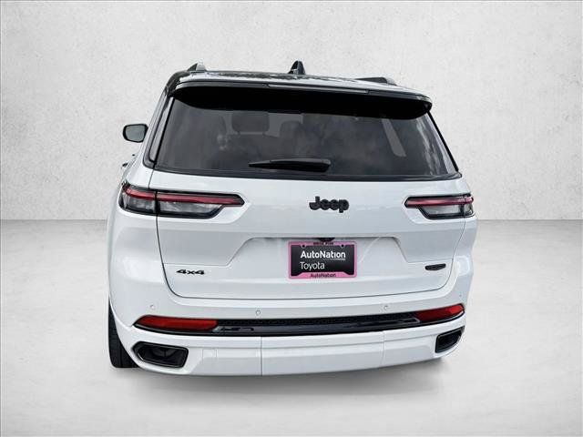 Used 2025 Jeep Grand Cherokee L Summit AWD/4WD image 6
