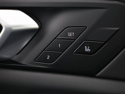 New 2026 BMW X5 xDrive40i w/ M Sport Package image 16