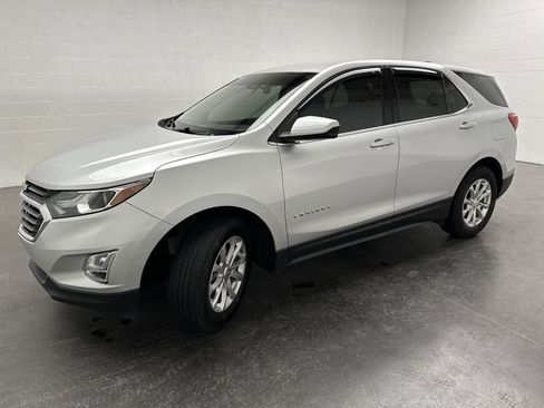Used 2019 Chevrolet Equinox LT image 4