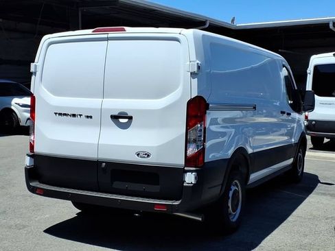 New 2026 Ford Transit 150 Low Roof w/ Load Area Protection Package RWD image 4