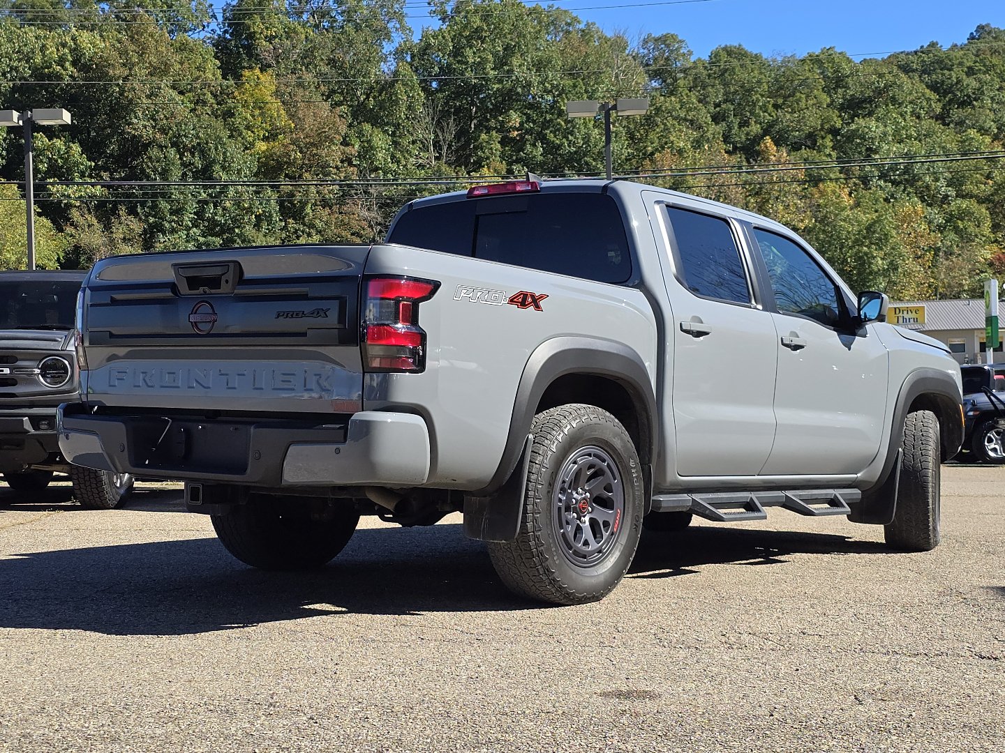 Used 2025 Nissan Frontier PRO-4X w/ Pro Premium Package AWD/4WD image 19
