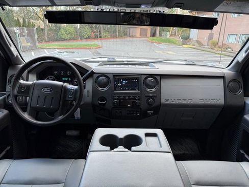 Used 2012 Ford F250 XL w/ PWR Equipment Group image 10