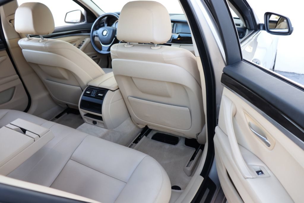 Used 2015 BMW 528i Sedan RWD image 28