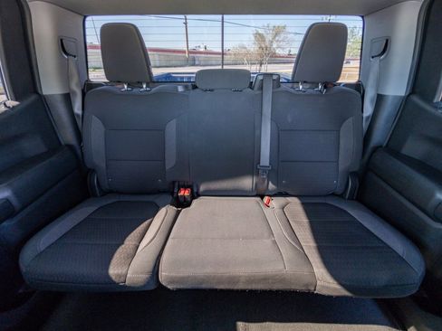 Used 2022 Chevrolet Silverado 1500 Custom image 17